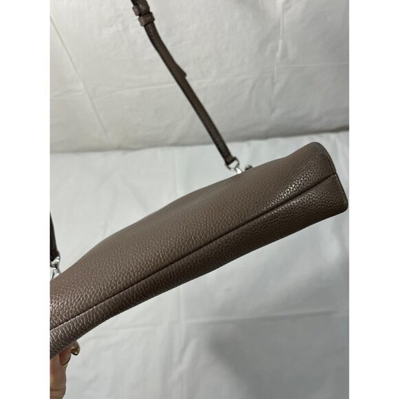 Michael Kors Mercer Large Snap Pocket Crossbody taupe - Picture 9 of 16